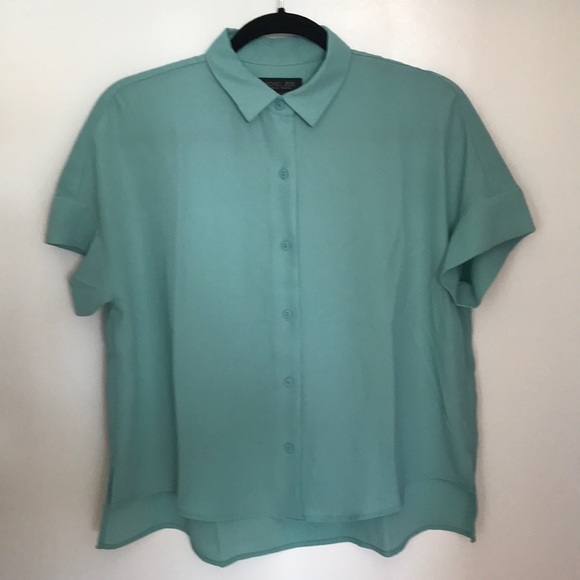 Rachel Zoe Tops - Rachel Zoe Cropped Boxy Blue-Green Turquoise Top